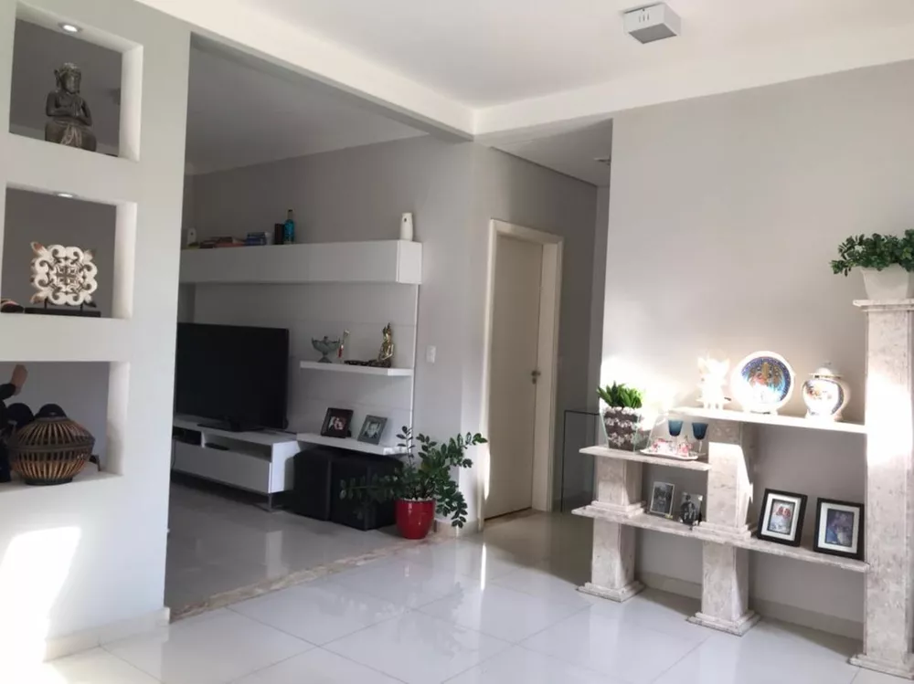 Sobrado à venda com 4 quartos, 380m² - Foto 3