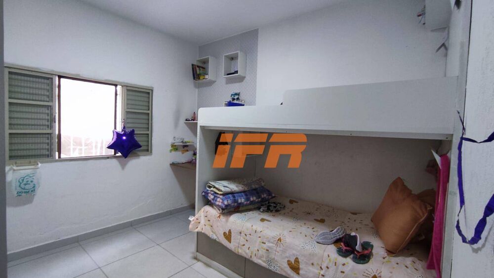 Casa à venda com 3 quartos, 125m² - Foto 6