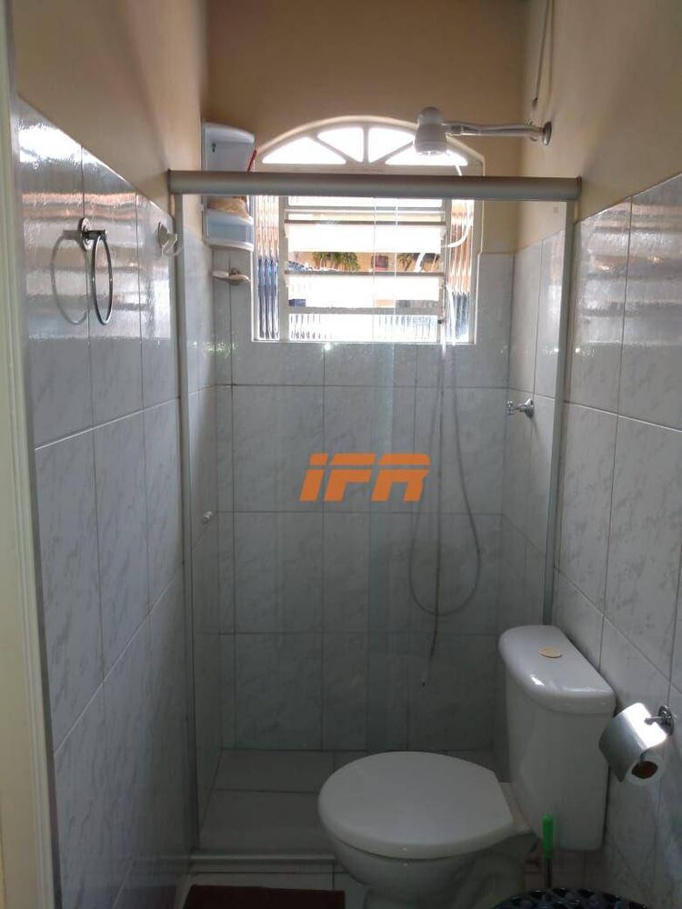 Casa à venda com 3 quartos, 176m² - Foto 9