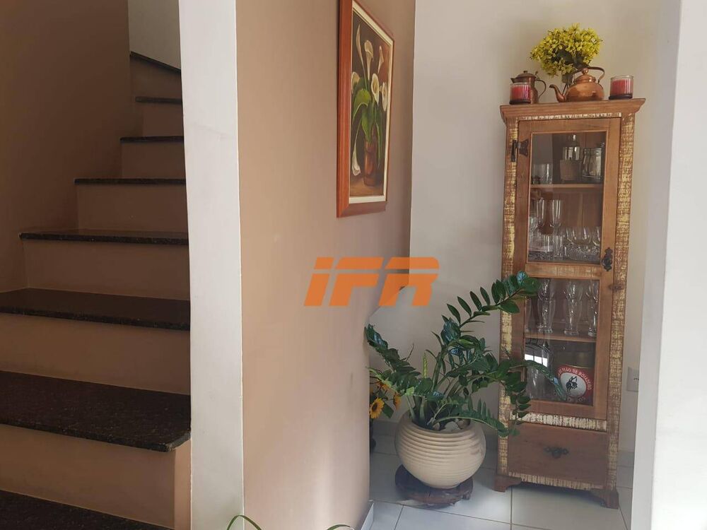 Sobrado à venda com 3 quartos, 147m² - Foto 3