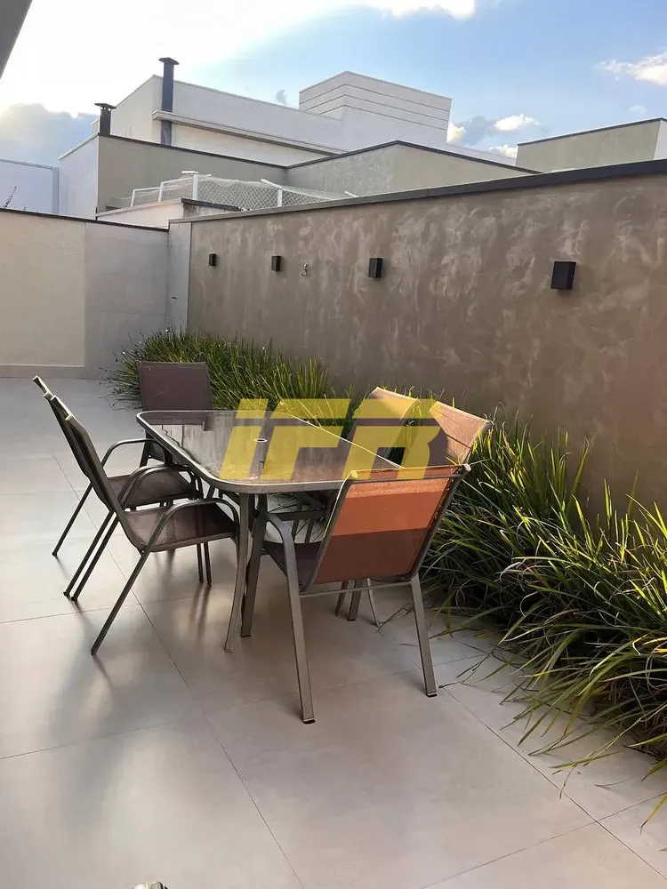 Casa, 3 quartos, 178 m² - Foto 4