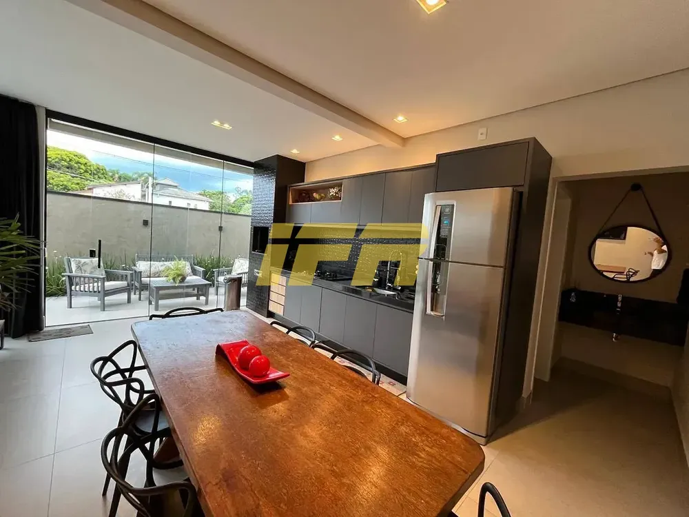 Casa, 3 quartos, 178 m² - Foto 11