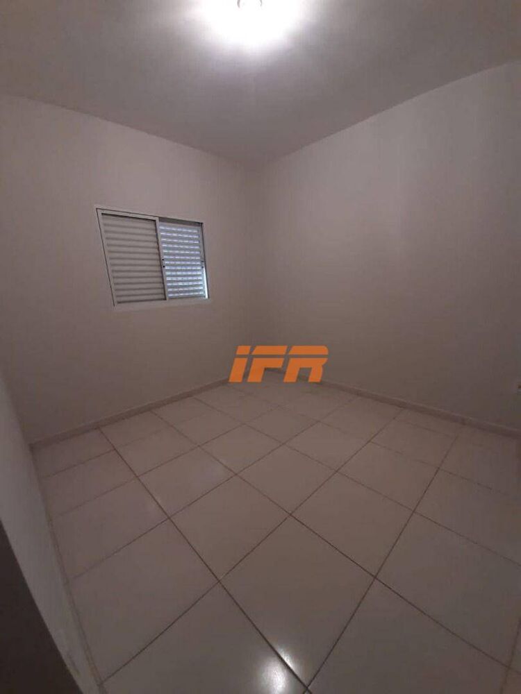 Casa de Condomínio à venda com 4 quartos, 168m² - Foto 4