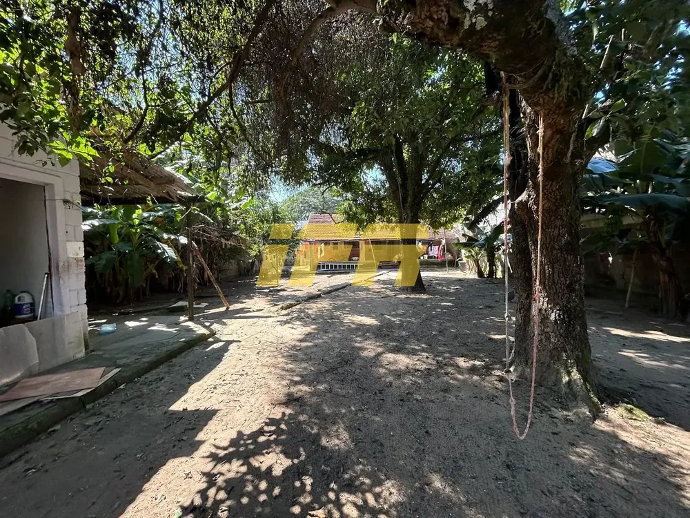 Chácara, 2 quartos, 1050 m² - Foto 4