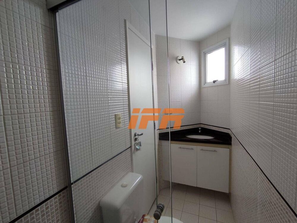 Apartamento à venda com 2 quartos, 67m² - Foto 5