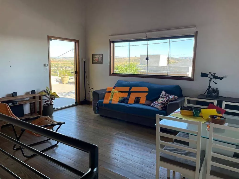 Chácara, 3 quartos, 880 m² - Foto 4