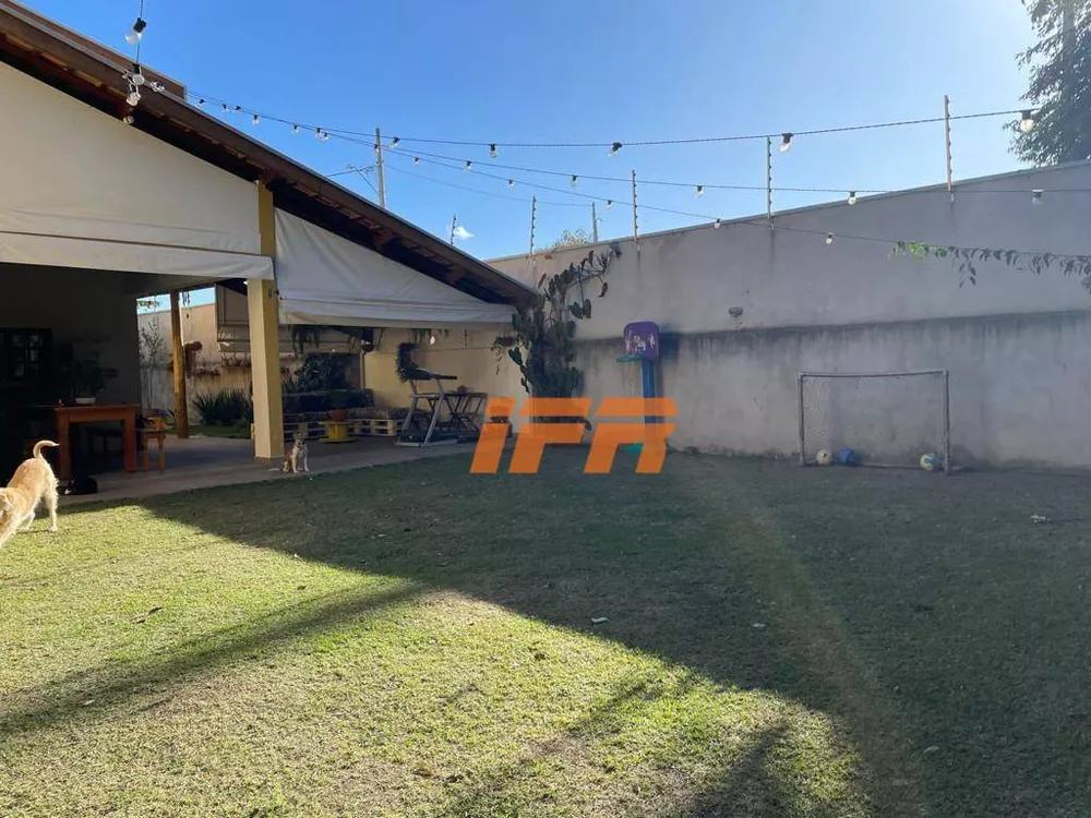 Chácara, 3 quartos, 880 m² - Foto 17