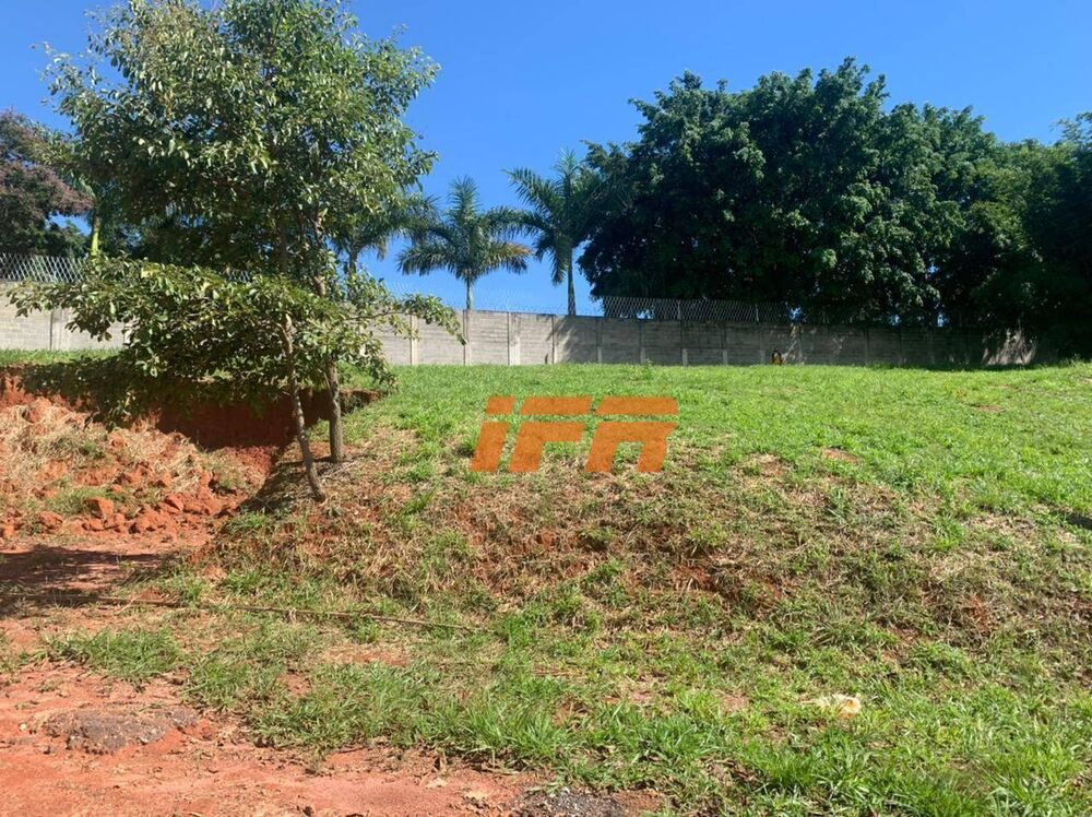 Loteamento e Condomínio, 834 m² - Foto 1