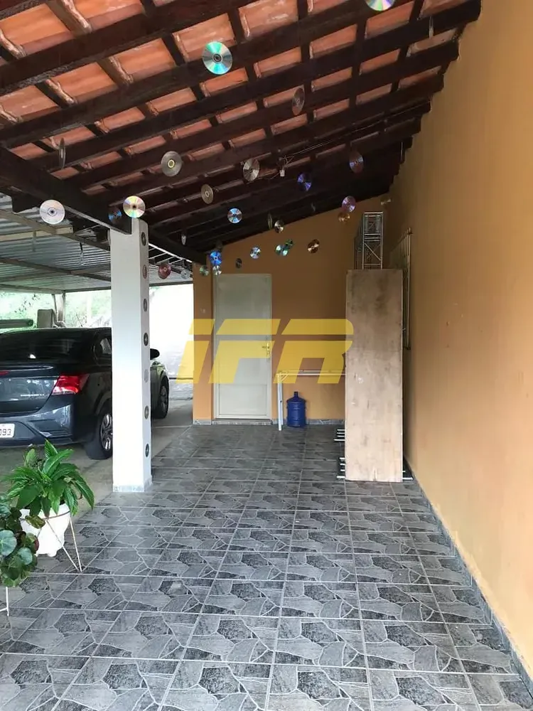 Chácara, 3 quartos, 2398 m² - Foto 2