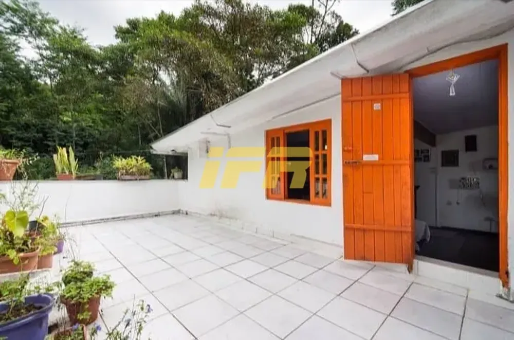 Casa, 7 quartos, 700 m² - Foto 2