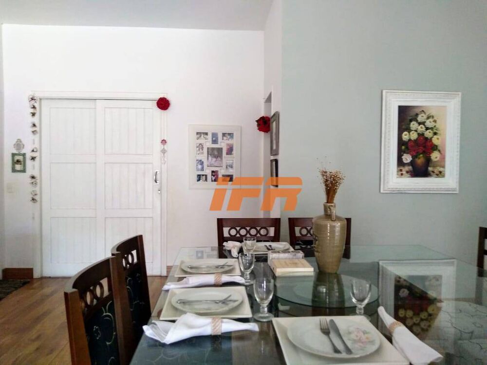 Sobrado à venda com 4 quartos, 350m² - Foto 2