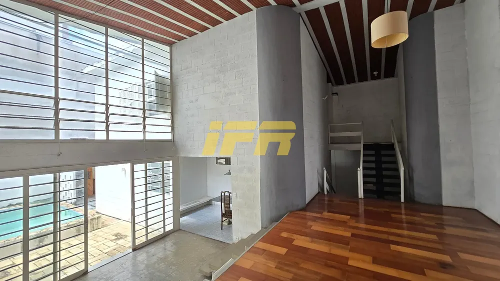 Sobrado, 3 quartos, 207 m² - Foto 2