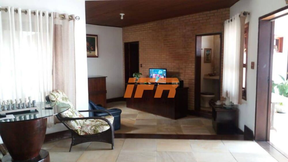 Sobrado à venda com 3 quartos, 350m² - Foto 2