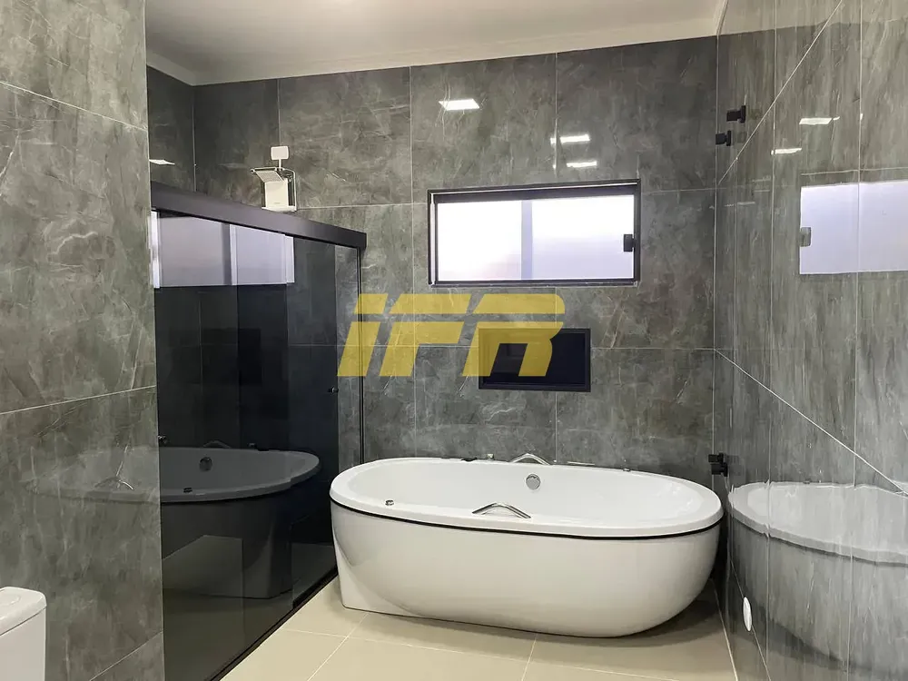 Casa, 3 quartos, 300 m² - Foto 2