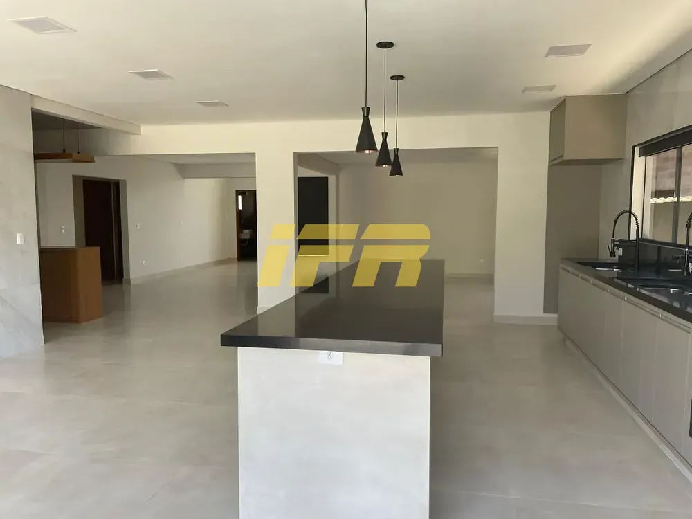Casa, 3 quartos, 300 m² - Foto 6