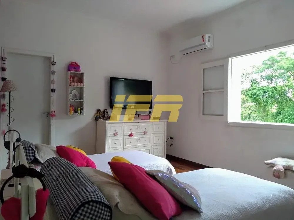 Sobrado, 4 quartos, 350 m² - Foto 1