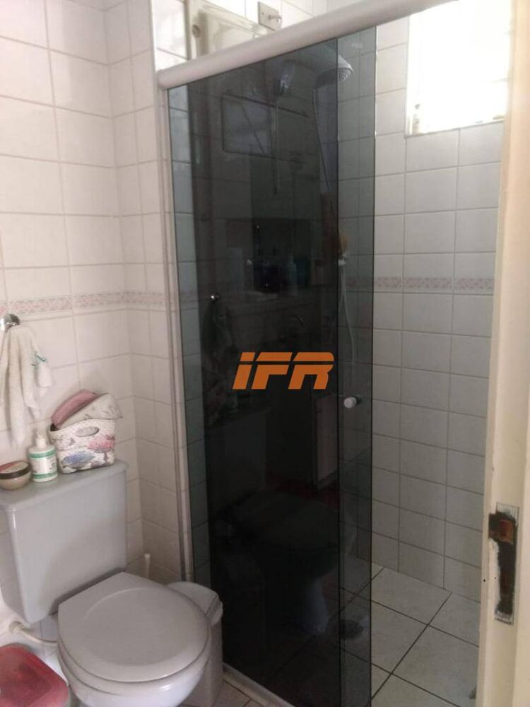Apartamento à venda com 2 quartos, 56m² - Foto 3
