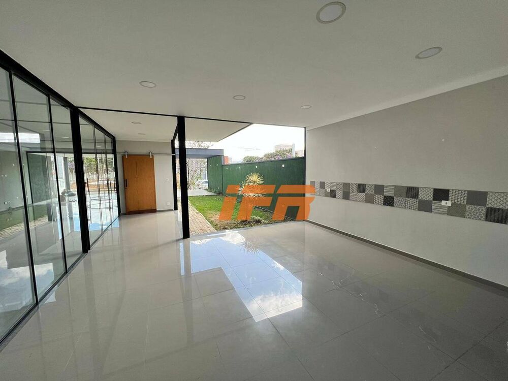 Sobrado à venda e aluguel com 4 quartos, 310m² - Foto 2