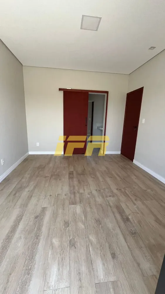 Sobrado, 4 quartos, 247 m² - Foto 2