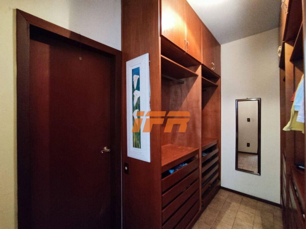 Sobrado, 4 quartos, 300 m² - Foto 8