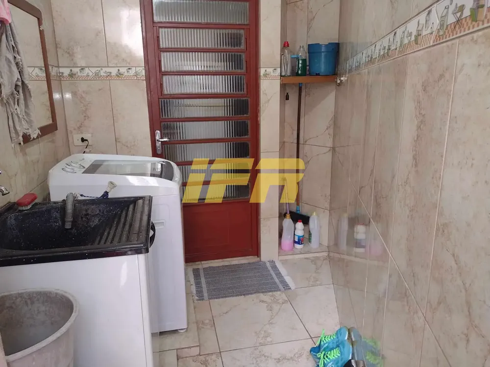 Casa, 5 quartos, 170 m² - Foto 4