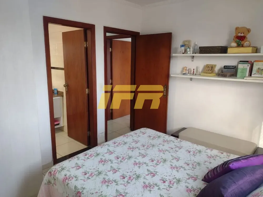 Apartamento, 3 quartos, 128 m² - Foto 2