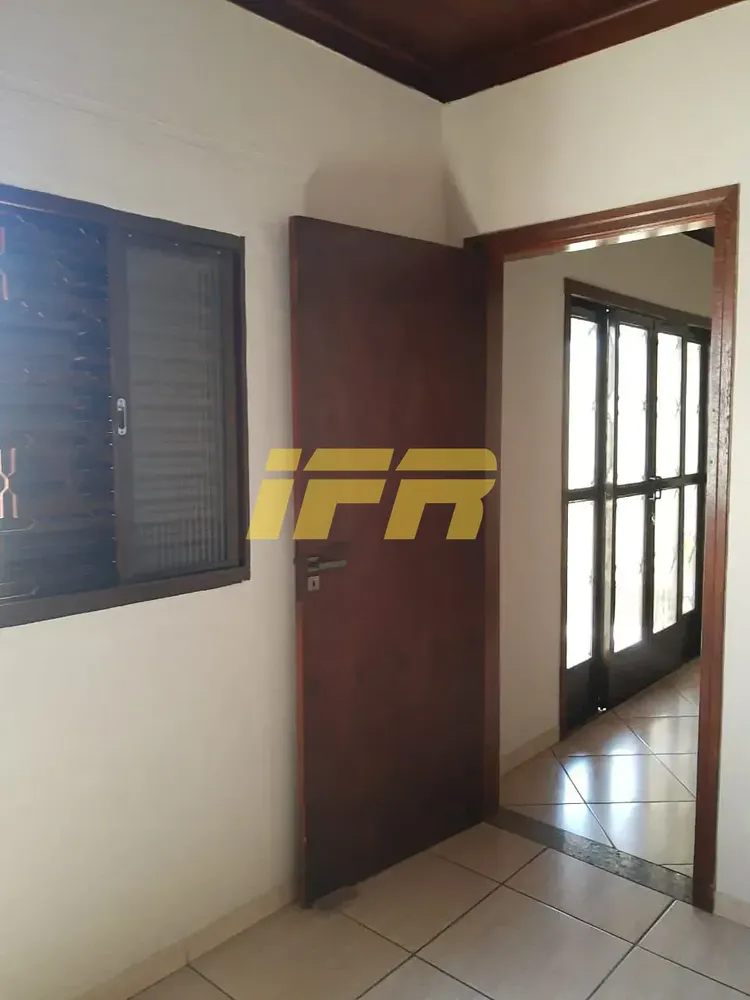 Casa, 3 quartos, 171 m² - Foto 4