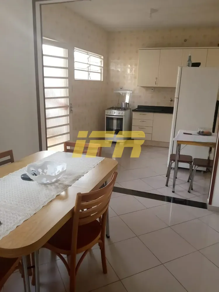 Casa, 1 quarto, 151 m² - Foto 1