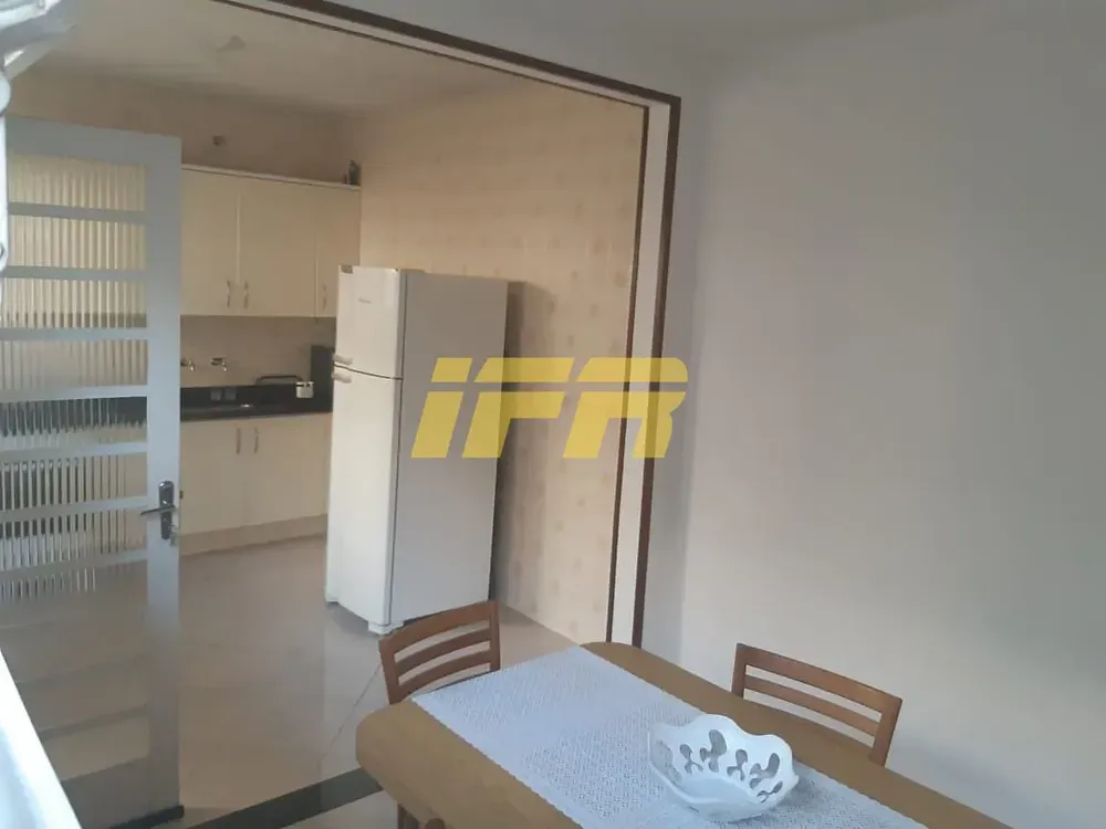 Casa, 1 quarto, 151 m² - Foto 2