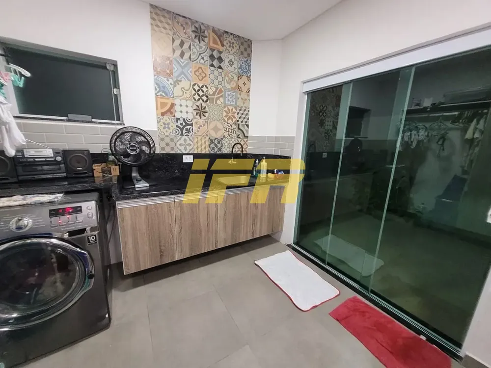 Sobrado, 3 quartos, 310 m² - Foto 3