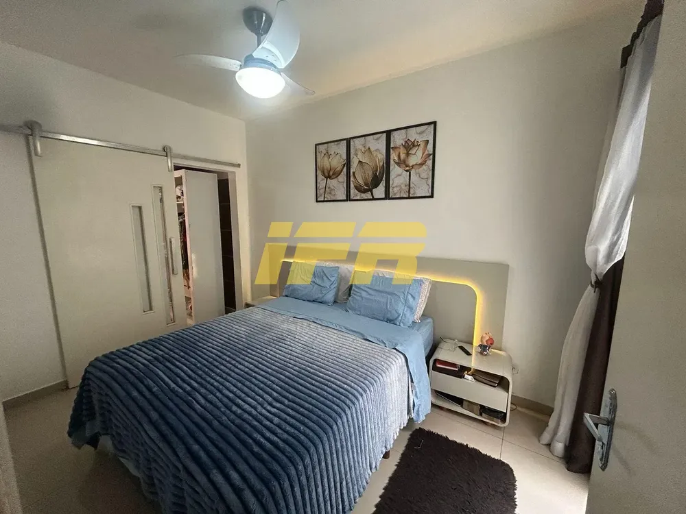 Casa, 4 quartos, 142 m² - Foto 1
