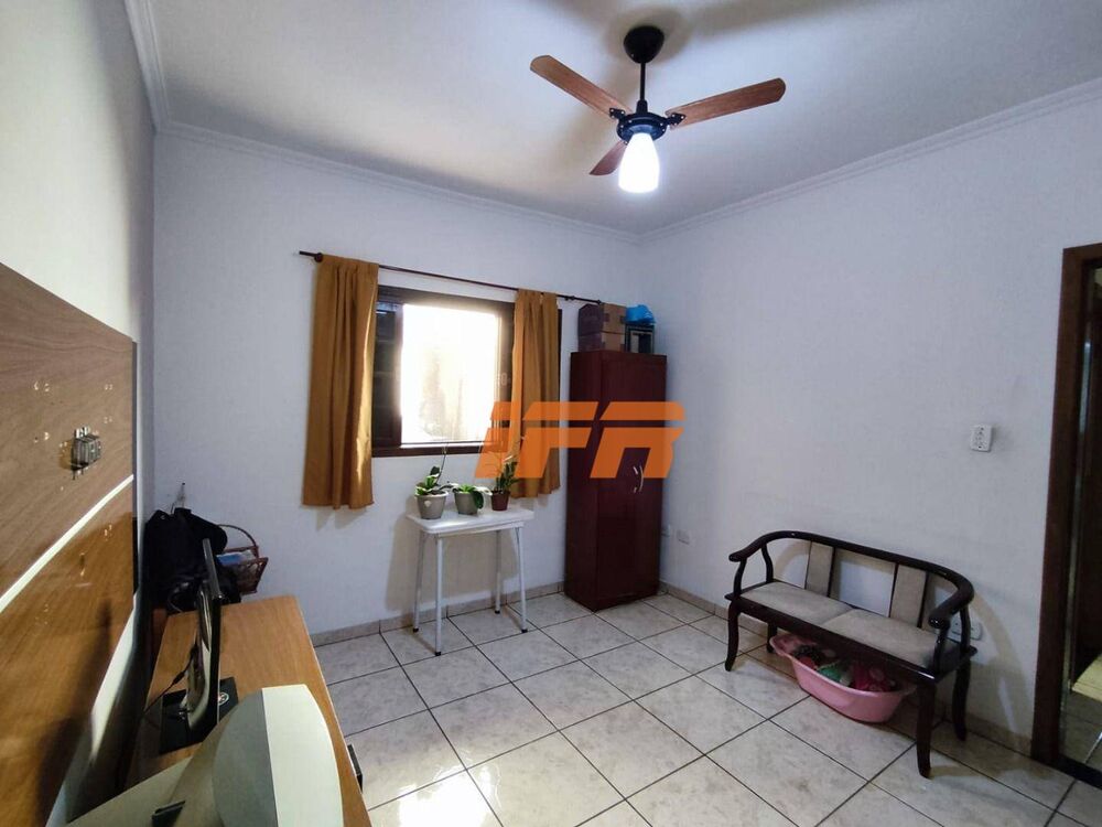 Sobrado à venda com 5 quartos, 269m² - Foto 5