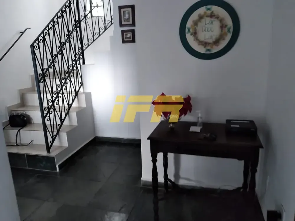 Sobrado, 3 quartos, 228 m² - Foto 2