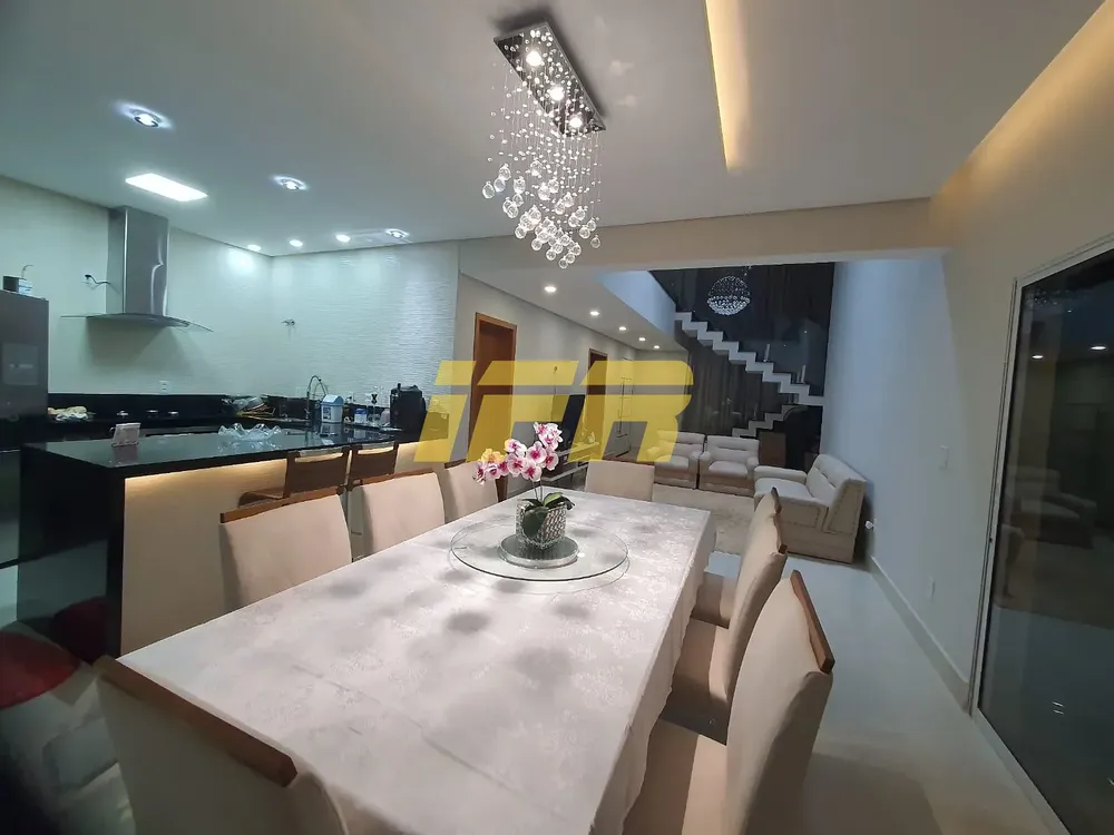 Casa, 4 quartos, 257 m² - Foto 8