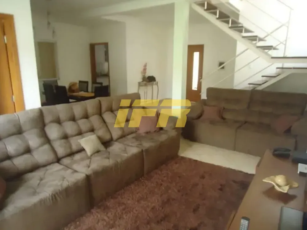 Sobrado, 3 quartos, 220 m² - Foto 1