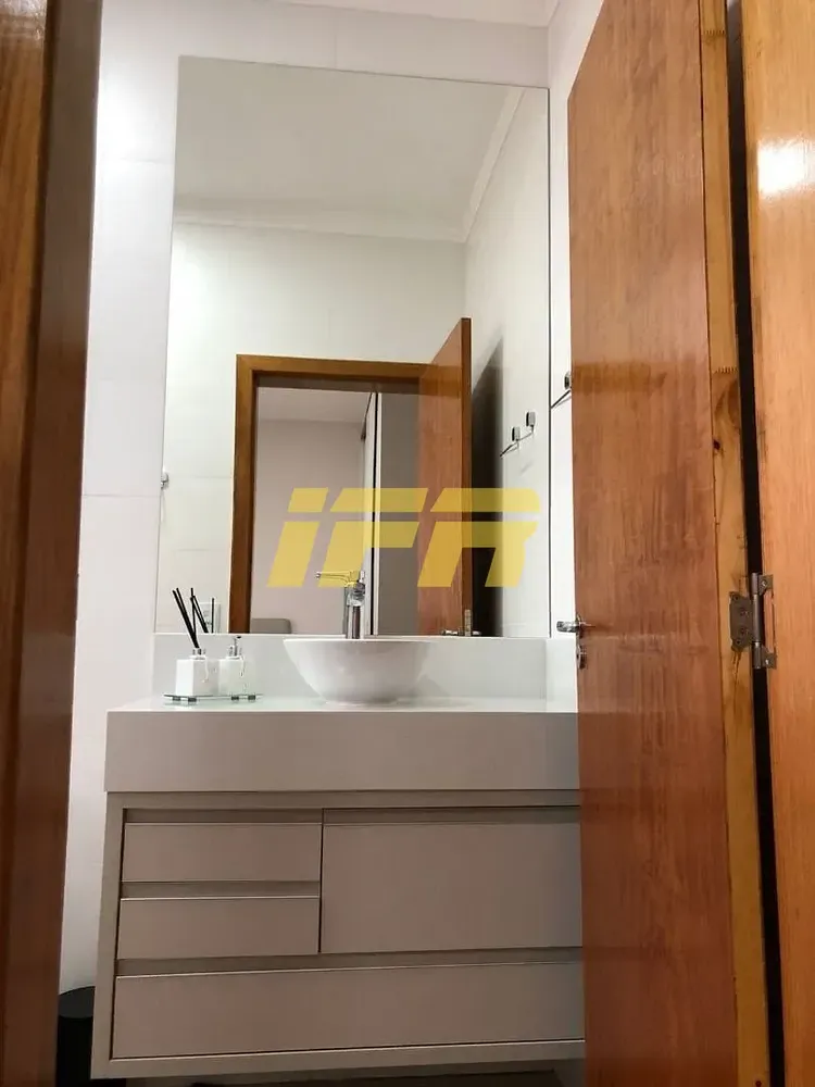 Casa, 3 quartos, 220 m² - Foto 11