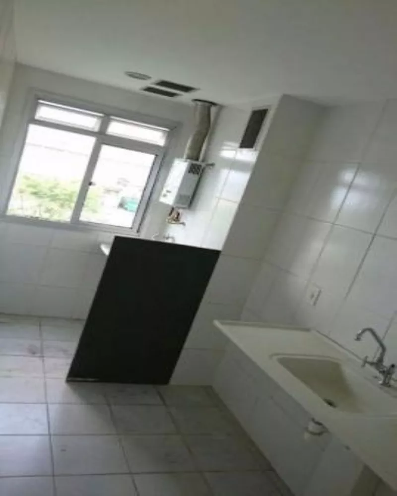 Apartamento à venda com 3 quartos, 66m² - Foto 5