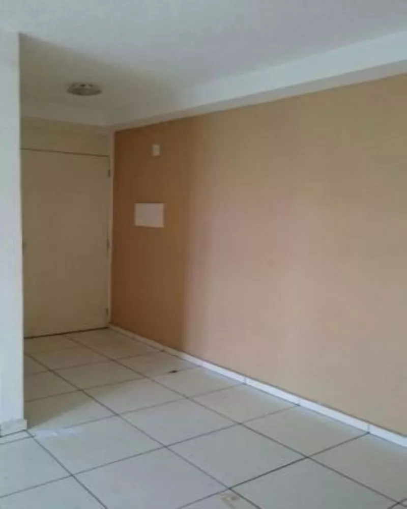 Apartamento à venda com 3 quartos, 66m² - Foto 3