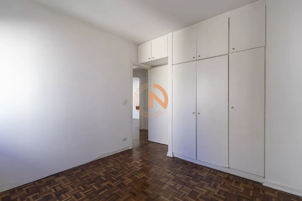 Apartamento à venda com 2 quartos, 73m² - Foto 2