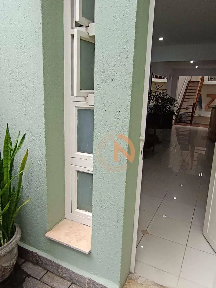 Sobrado, 230 m² - Foto 2