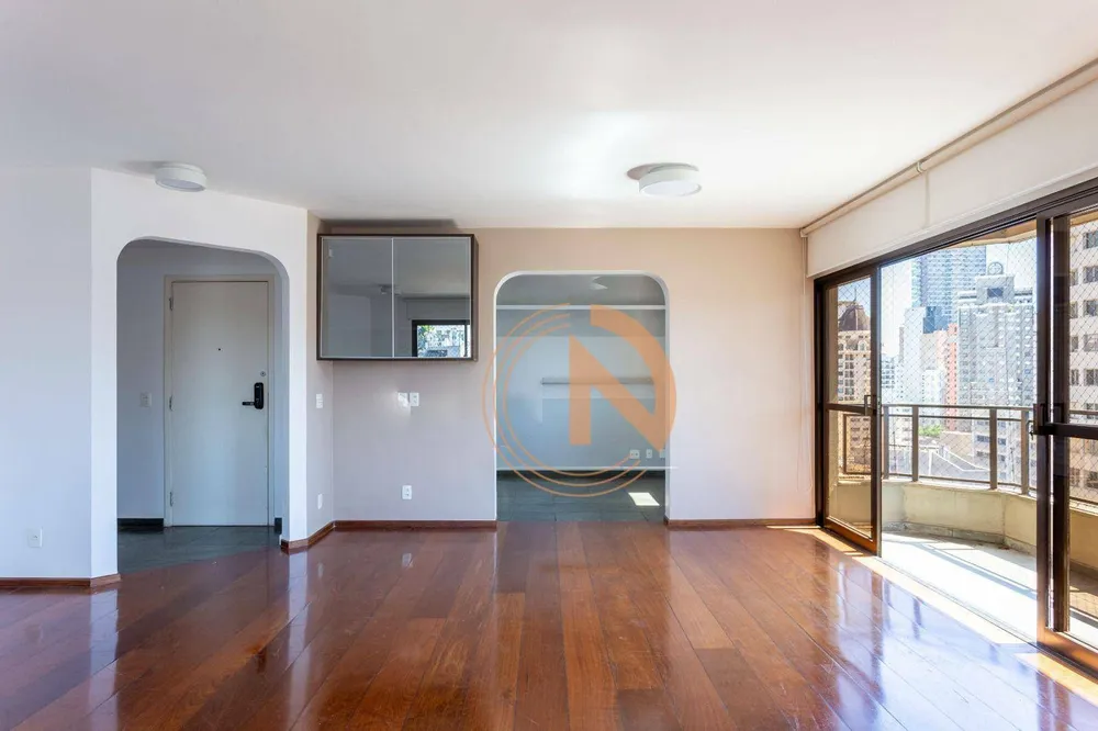 Apartamento, 3 quartos, 198 m² - Foto 1