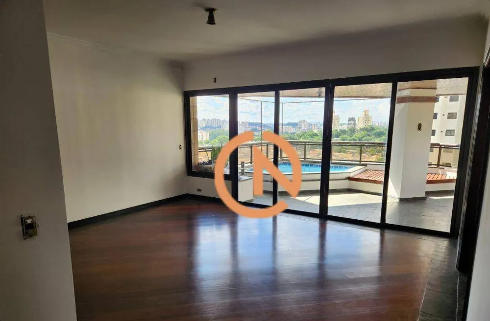 Cobertura, 3 quartos, 213 m² - Foto 2