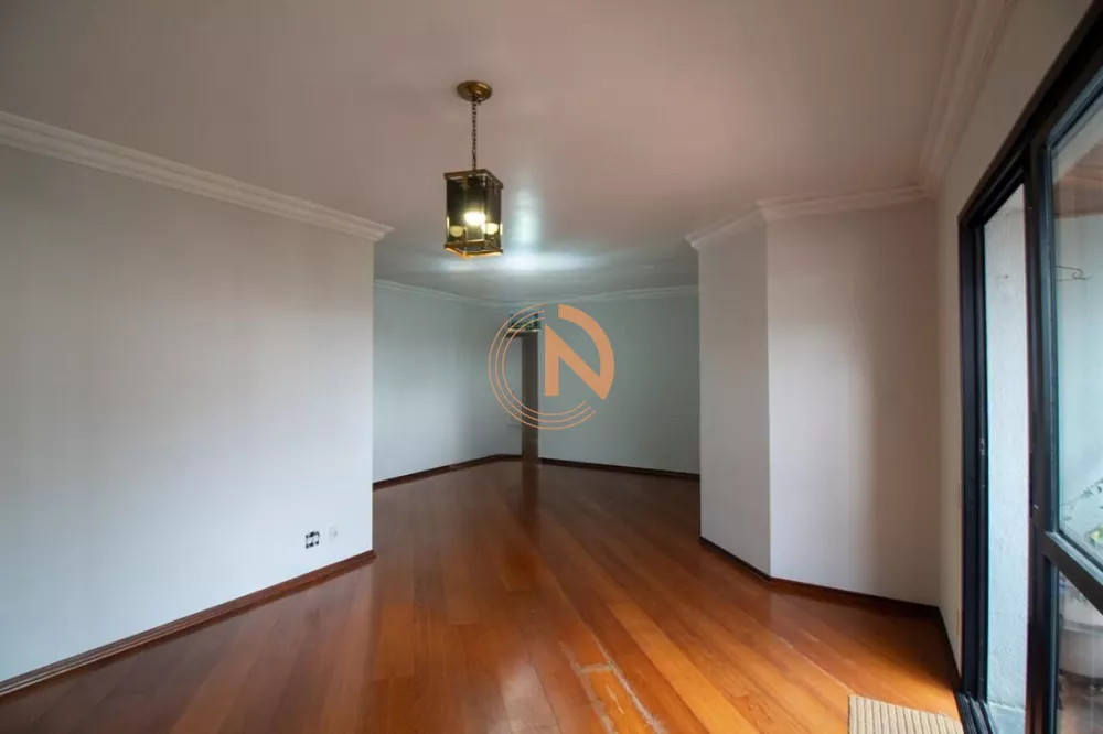 Apartamento à venda com 3 quartos, 131m² - Foto 4