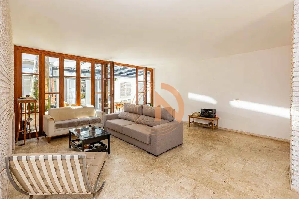 Casa, 4 quartos, 376 m² - Foto 2