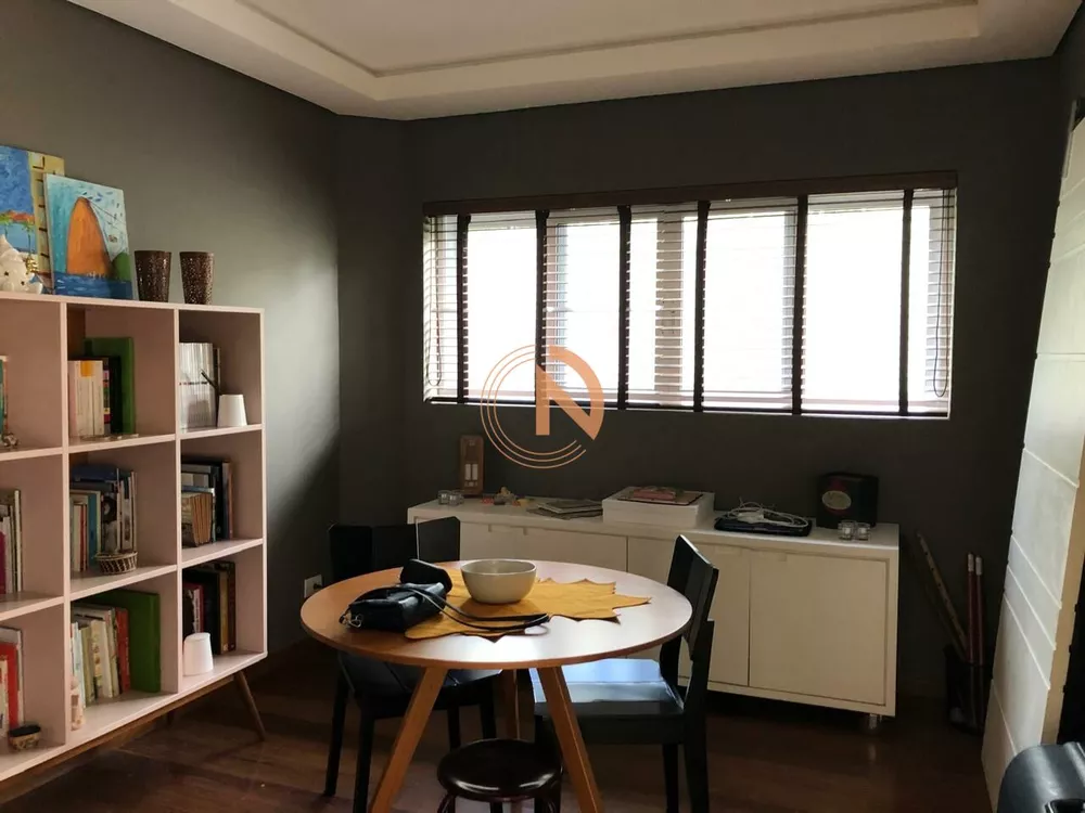 Casa de Condomínio à venda e aluguel com 4 quartos, 210m² - Foto 2