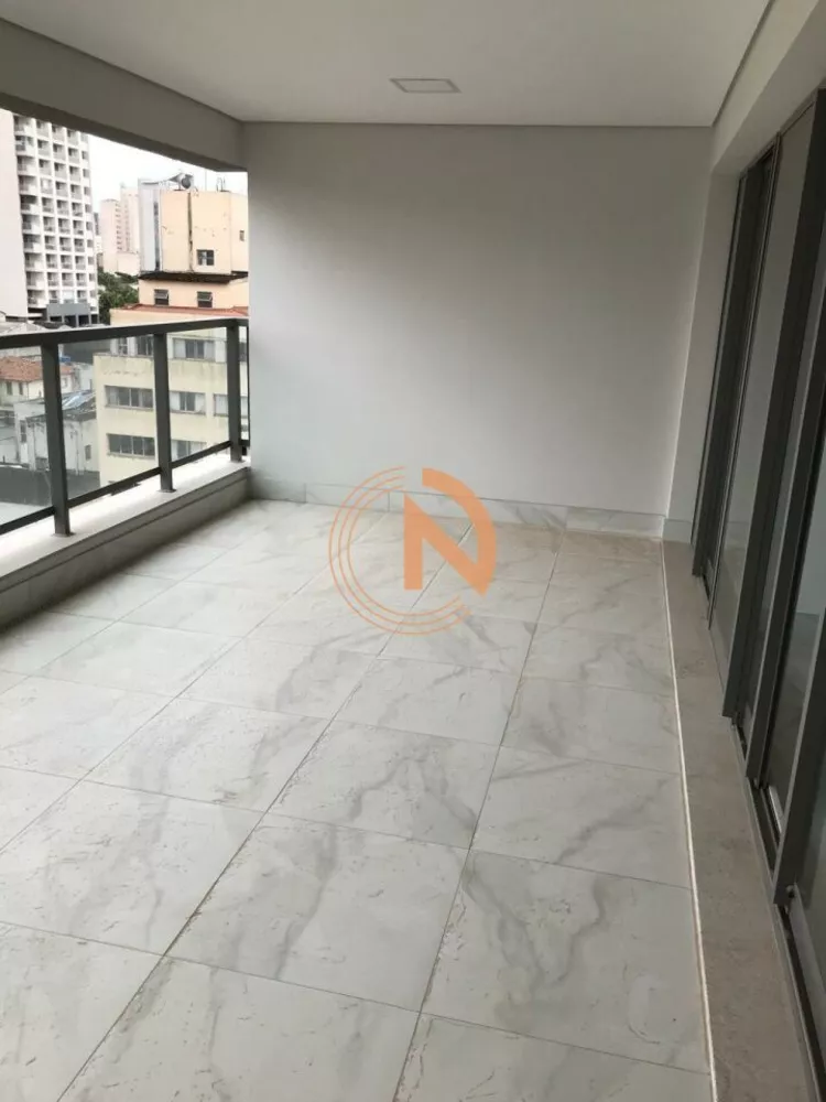 Apartamento à venda com 3 quartos, 131m² - Foto 3