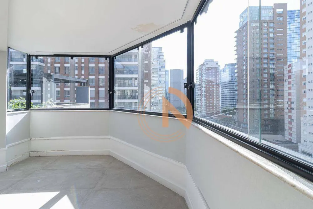 Cobertura, 3 quartos, 294 m² - Foto 12