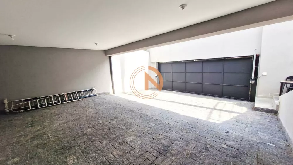 Casa de Condomínio à venda e aluguel com 5 quartos, 733m² - Foto 2