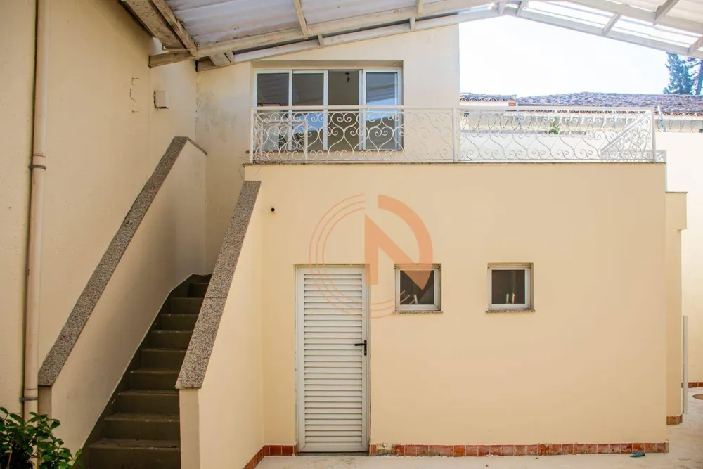 Sobrado, 4 quartos, 240 m² - Foto 1