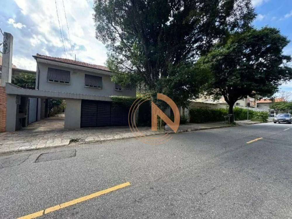 Casa, 4 quartos, 650 m² - Foto 1